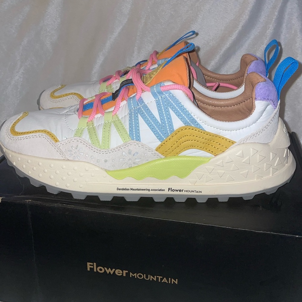 NWT Flower Mountain Washi Sneakers in Beige/White/Multi - Picture 13 of 16
